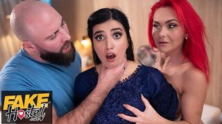 Szégyenlős pakisztáni gádzsi felébred szexuálisan egy édeshármasban kéjenc brit párral