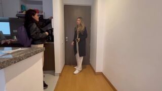 A szomszéd maca lesbi vágyait teljesítem hálából