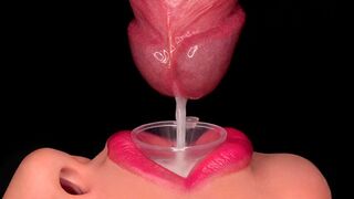 Közelről: a legjobb szopás, ami spriccelésre kényszerít a tölcséren keresztül! élvezés etetés! lágy orál asmr 4k