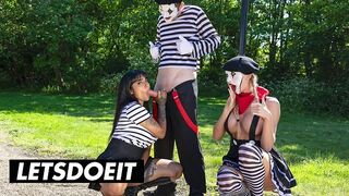 Sexy Street Mimes bemutatja: Csábító édeshármas óriási mellekkel és kolosszális farkakkal a LetsDoeIt csatornán